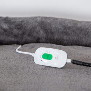Easy to Clean Electric Heated Rabbit Faux Fur Covering Pet Bed - Medium - Image 6